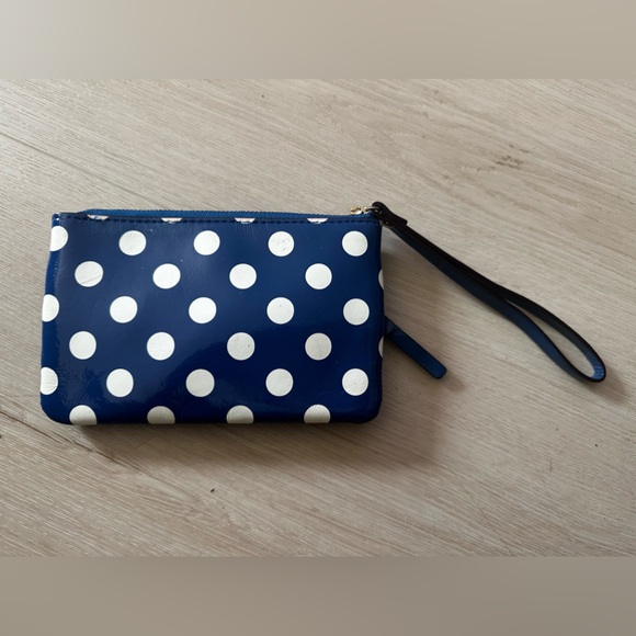 KATE SPADE 100% Cow Leather Blue w/ White Polka Dot Wristlet Wallet - Picture 2 of 9